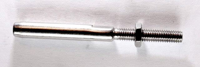 Swage stud terminal right hand thread